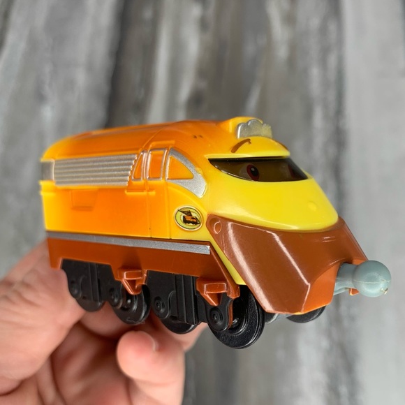 Chuggington Diecast Die-Cast Action Chugger Train by Tomy - Picture 1 of 10